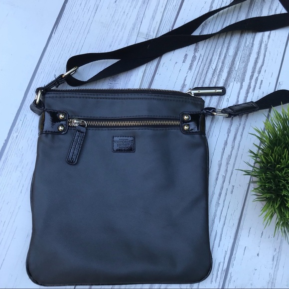 Victoria's Secret Handbags - {Victoria Secret} Cross body bag